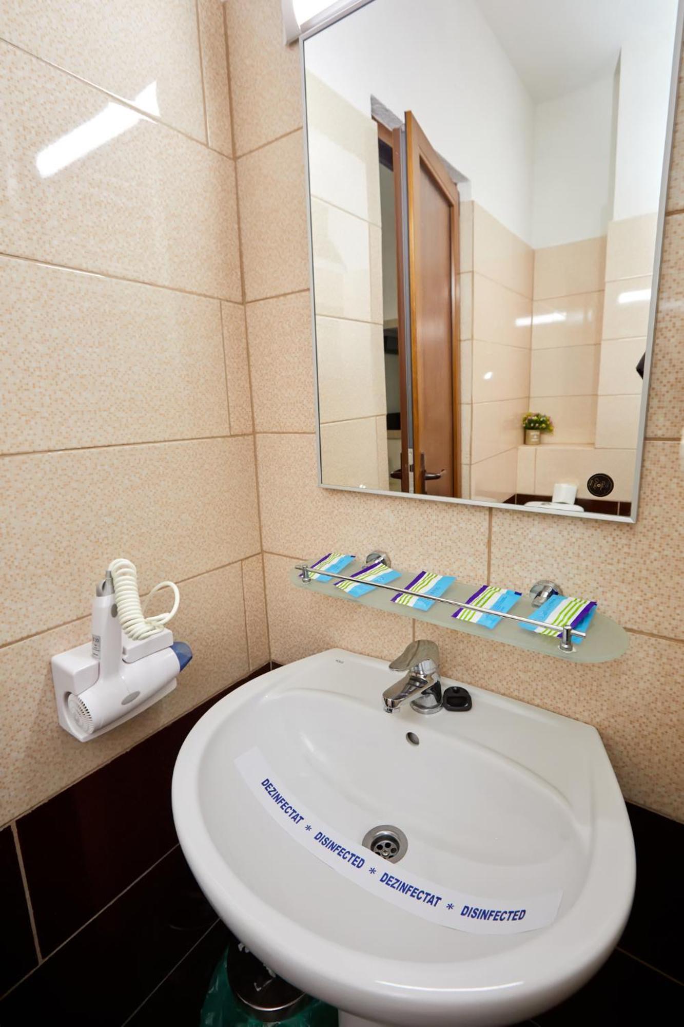 Hotel Coralis Eforie Bagian luar foto