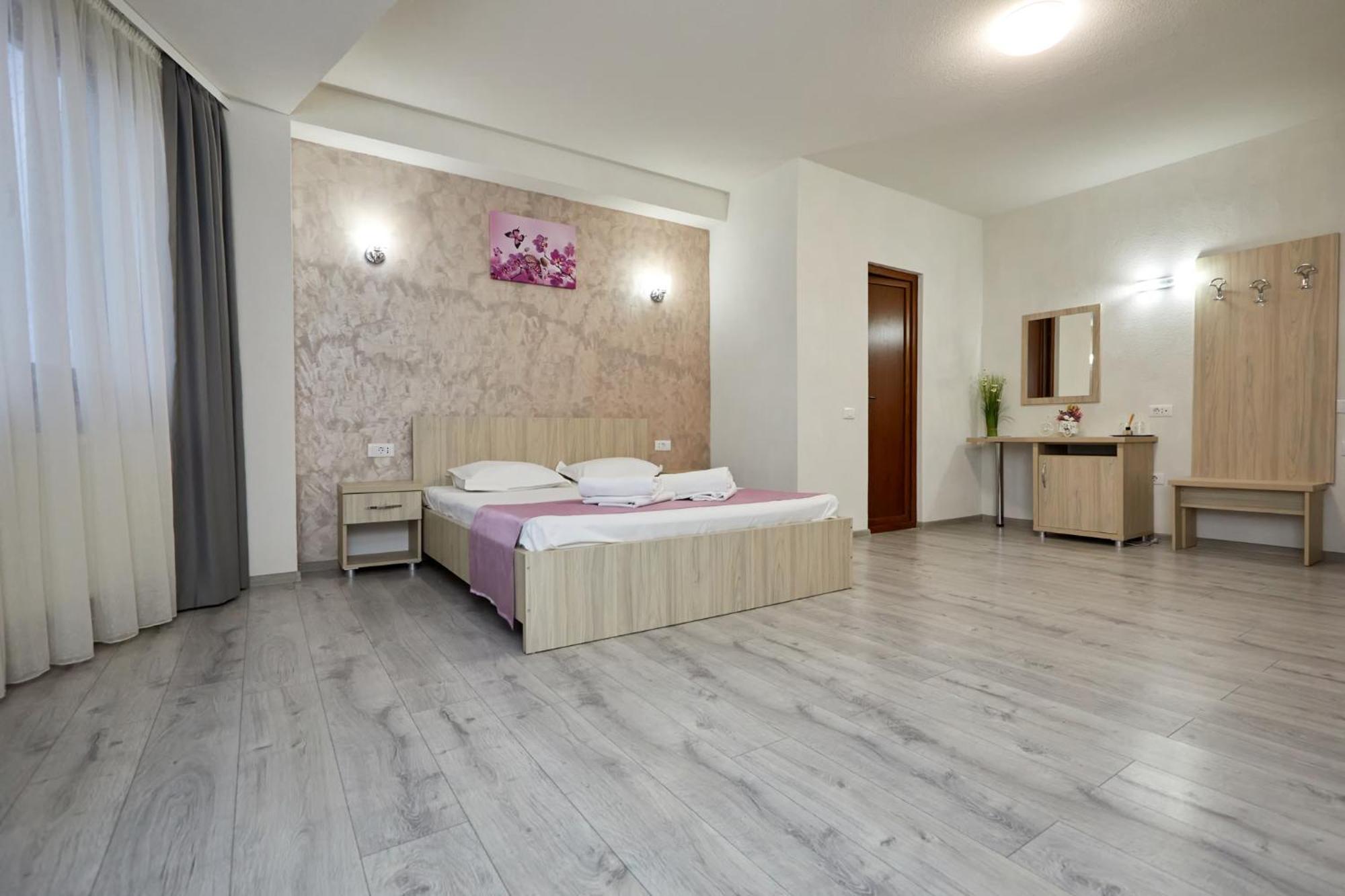 Hotel Coralis Eforie Bagian luar foto