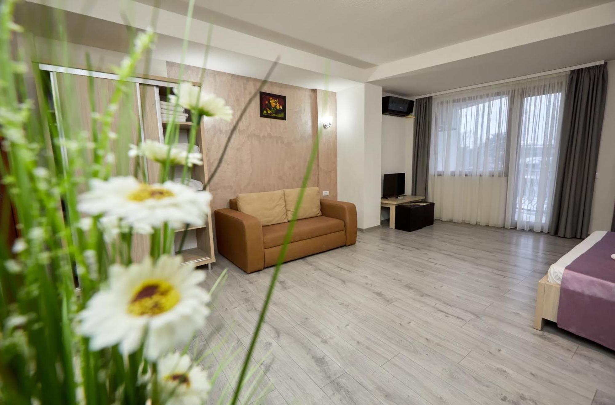 Hotel Coralis Eforie Bagian luar foto