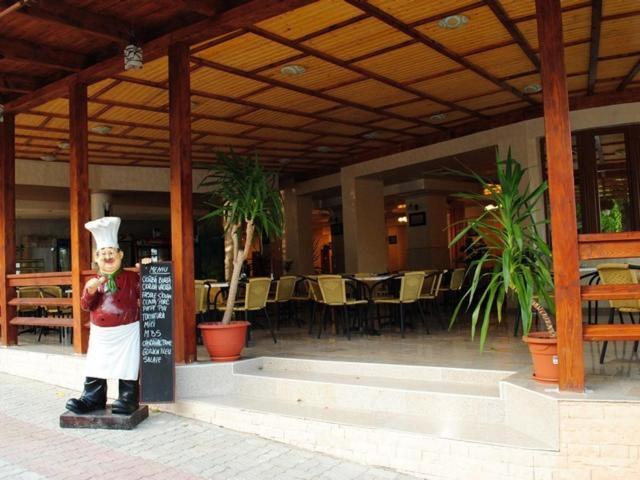 Hotel Coralis Eforie Bagian luar foto