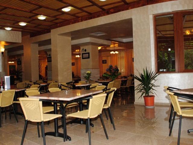 Hotel Coralis Eforie Bagian luar foto